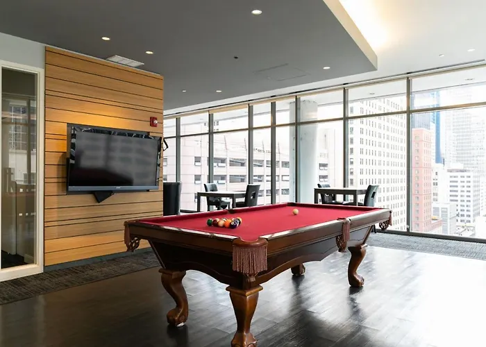 Loop 1br W Gym Pool Lounge 1 Block From L Chi-700