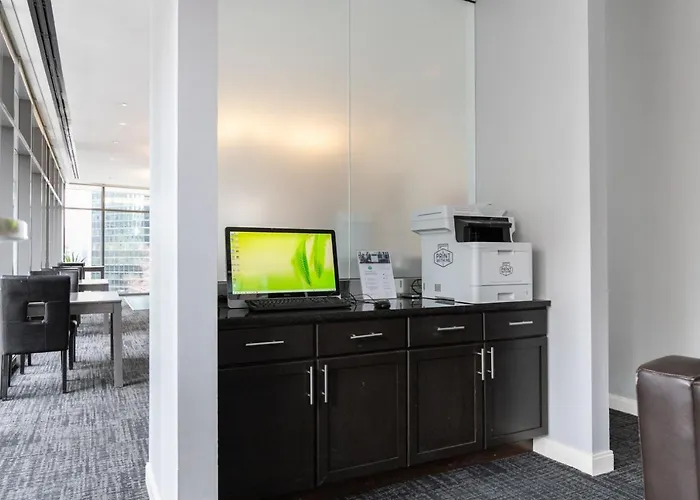 Apartment Loop 1br W Gym Pool Lounge 1 Block From L Chi-700 Chicago